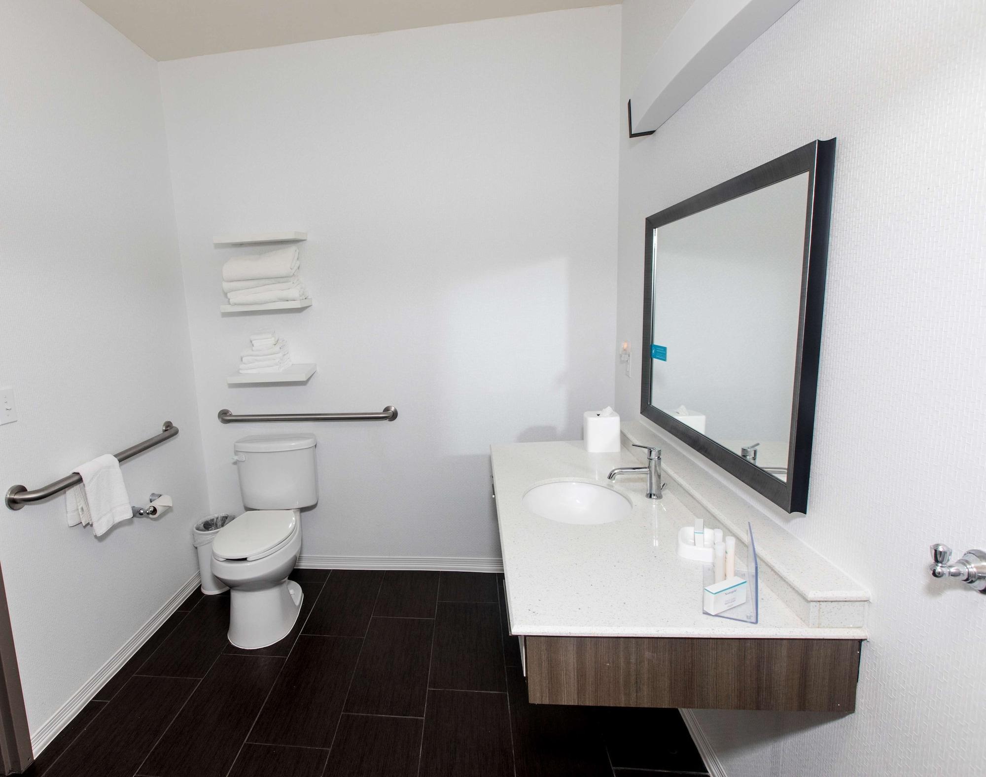 Hampton Inn Broussard-Lafayette מראה חיצוני תמונה